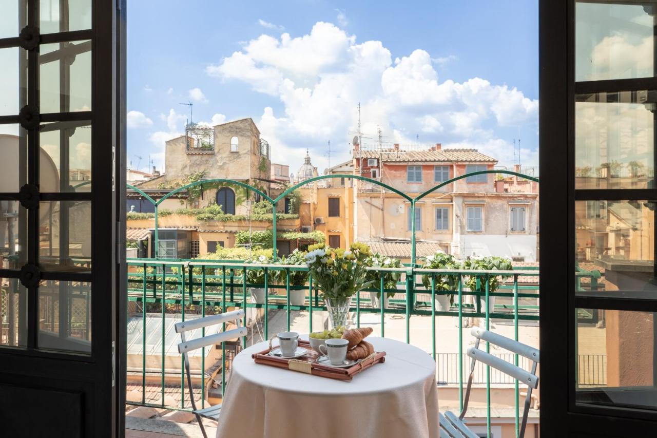 Apartment Iflat Margutta Colors On Canvas Rom