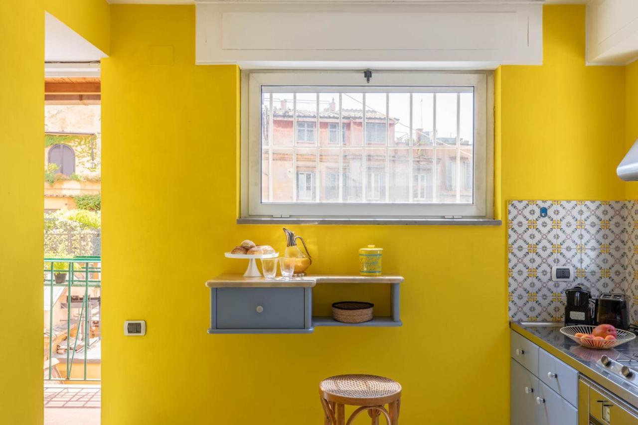 Apartment Iflat Margutta Colors On Canvas Rom