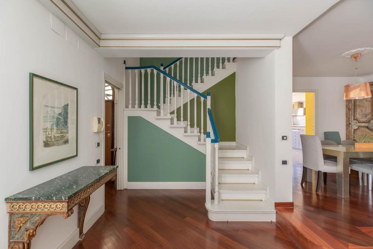 Iflat Margutta Colors On Canvas Apartment Rom
